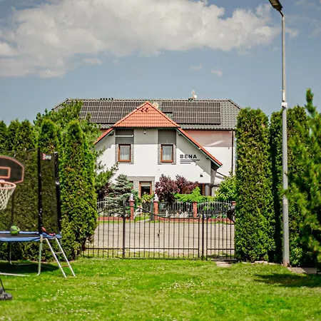 Bena *