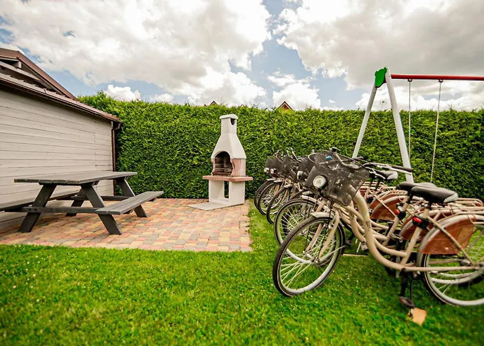 Bena Дзивновек