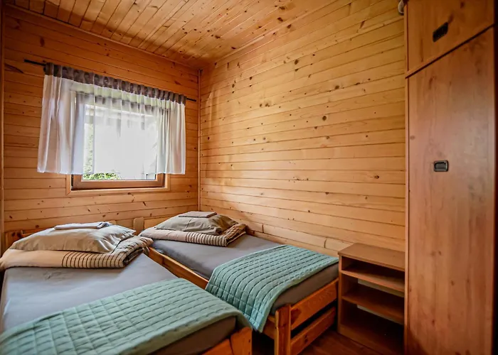 Bena Дзивновек